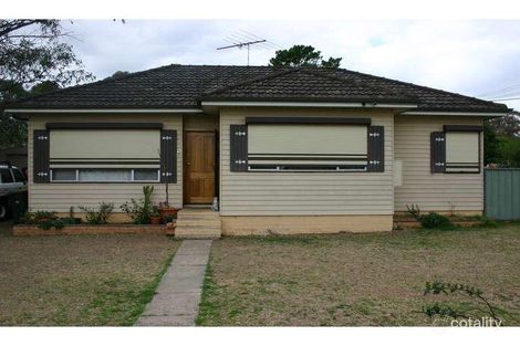 Property photo of 40 Surrey Street Minto NSW 2566