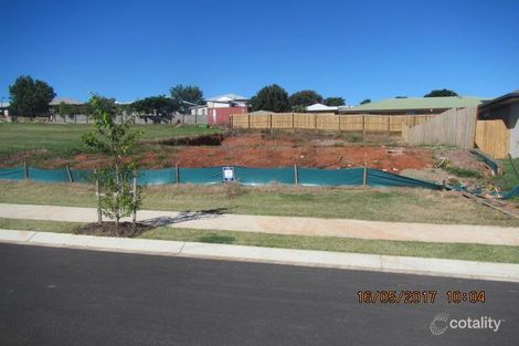 17 Bedford Cct, Coes Creek, QLD 4560