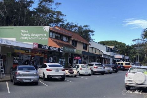 4 Reef Cct, Blueys Beach, NSW 2428