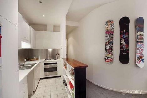 Property photo of 2/181 Franklin Street Melbourne VIC 3000