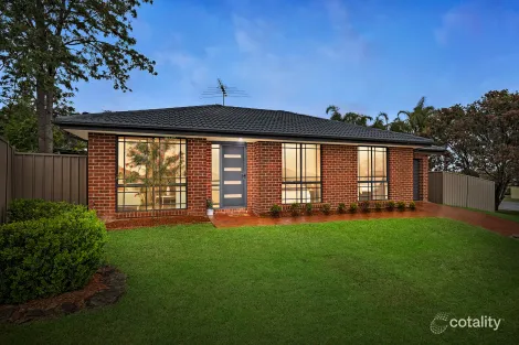 Property photo of 22 Jillak Close Glenmore Park NSW 2745