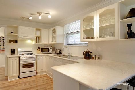 Property photo of 2 Weatherly Road Happy Valley SA 5159
