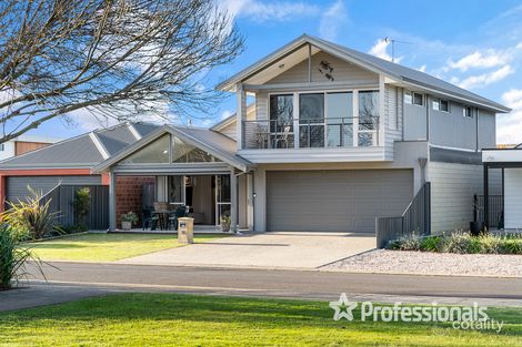 31 Castleroy Tce, Dunsborough, WA 6281