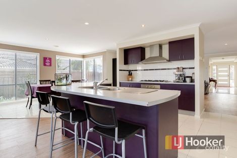 Property photo of 1 Sugar Bush Drive Lynbrook VIC 3975