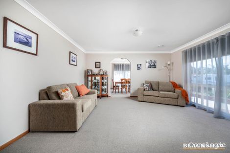 Property photo of 6 Marquet Retreat Bonython ACT 2905