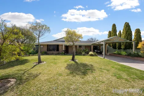 11 Pioneer Dr, Thornlie, WA 6108