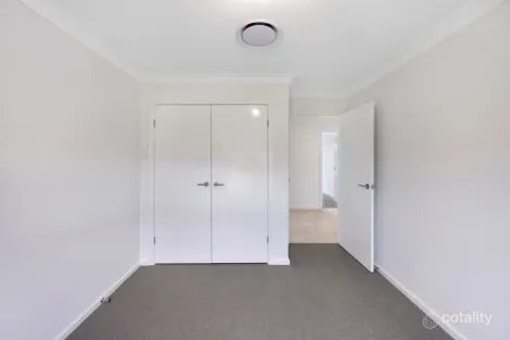 Property photo of 11 Orchard Court Caerleon NSW 2850