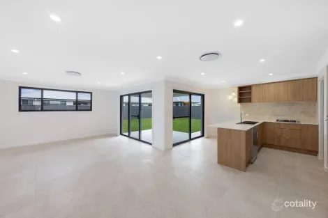 Property photo of 11 Orchard Court Caerleon NSW 2850