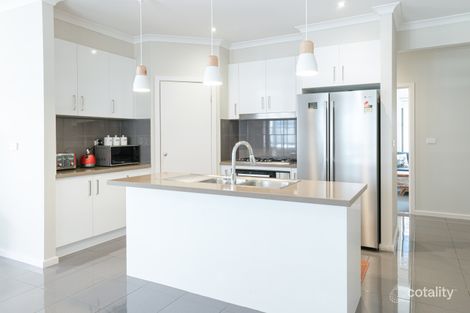 Property photo of 23 Fulham Way Wollert VIC 3750