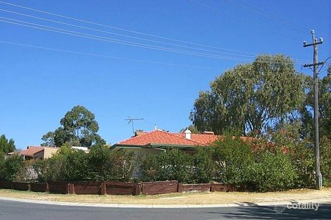 1 Cordova Ct, Craigie, WA 6025