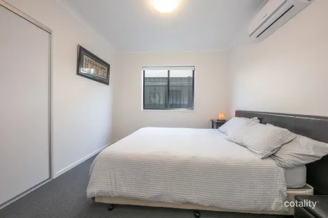 Property photo of 87 Juscelina Drive Craigieburn VIC 3064