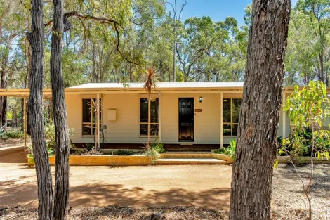 85 Lilydale Rd, Chidlow, WA 6556