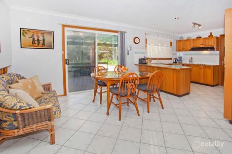 Property photo of 32 Newing Circuit Kiama Downs NSW 2533