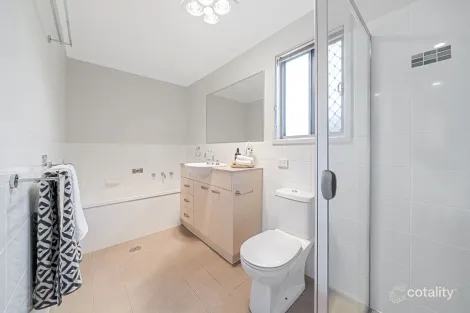 Property photo of 16 Baudinette Circuit Bruce ACT 2617