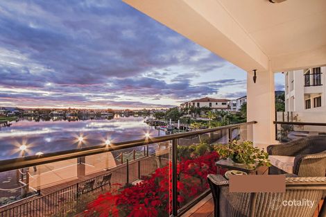 11 Clear Water Bay Ave, Clear Island Waters, QLD 4226