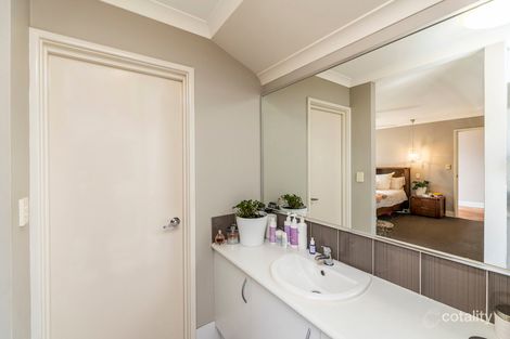 Property photo of 58 Sellafield Bend Waikiki WA 6169