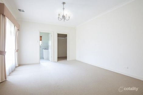 Property photo of 10 Max Young Drive Mount Gambier SA 5290
