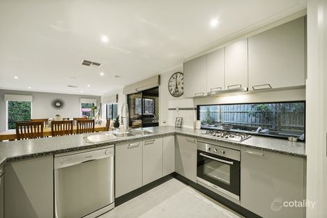 Property photo of 9 Westwood Road Cranbourne East VIC 3977