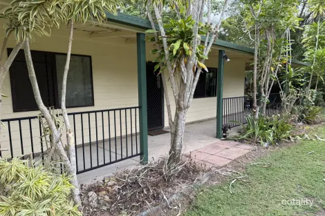 33 SHORE RD W, BOORAL, QLD 4655