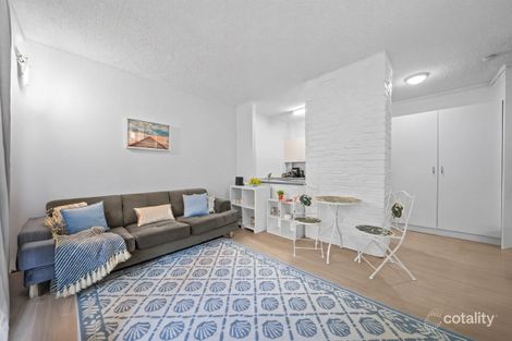 44 North St, Southport, QLD 4215