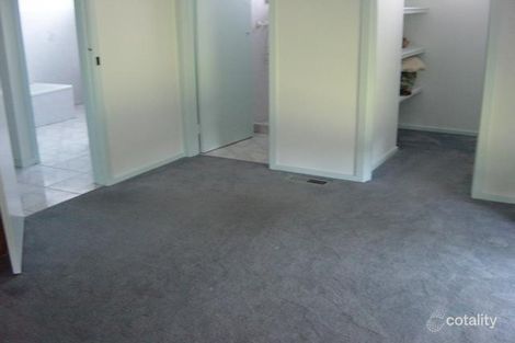 Property photo of 28 Grovelands Drive Mulgrave VIC 3170