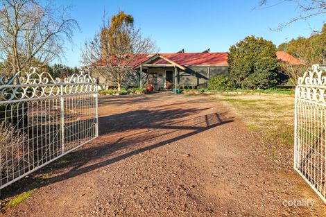 82 Highton Lane, Mansfield, VIC 3722