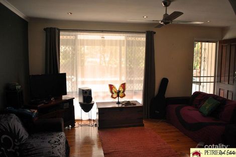 Property photo of 20 Kurwongbah Drive Petrie QLD 4502