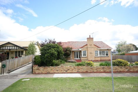 4 Coral Cl, Hamlyn Heights, VIC 3215