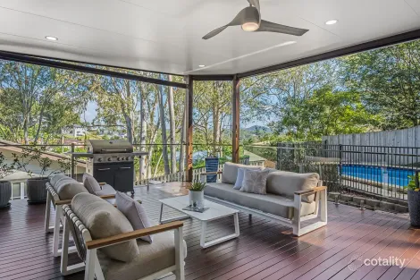 Property photo of 38 Fairweather Street Kenmore QLD 4069