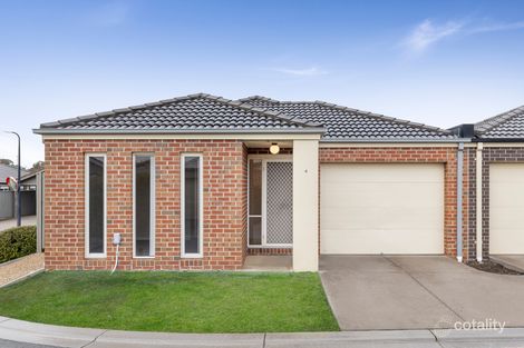 Property photo of 4 Southampton Drive Langwarrin VIC 3910