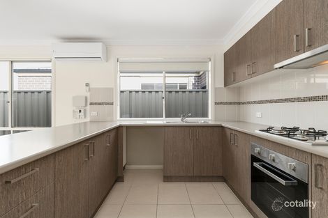 Property photo of 4 Southampton Drive Langwarrin VIC 3910