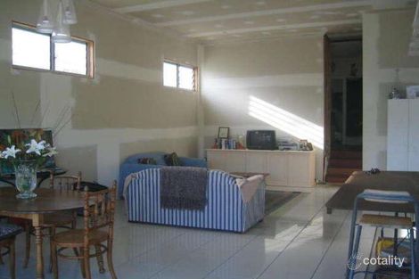 Property photo of 9 Elm Street Wynnum QLD 4178