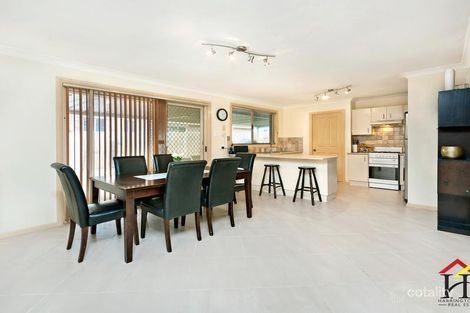 Property photo of 90 Donalbain Circuit Rosemeadow NSW 2560