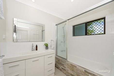 Property photo of 7 Pingel Court Cranbrook QLD 4814