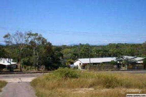 Property photo of 2 Craigie Court Bowen QLD 4805