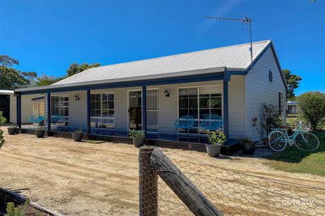 10 Cove St, Loch Sport, VIC 3851