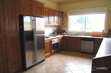 Property photo of 7 Churchill Place Sunbury VIC 3429
