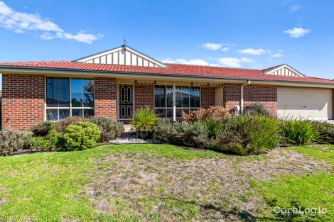 Property photo of 19 Camelia Way Pakenham VIC 3810