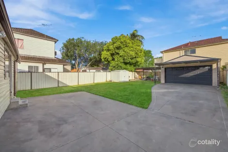 104 Moorefields Rd, Kingsgrove, NSW 2208