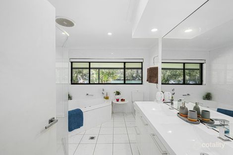 189 Newry Island Dr, Urunga, NSW 2455