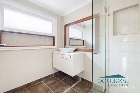 Property photo of 3 Austin Court Crib Point VIC 3919