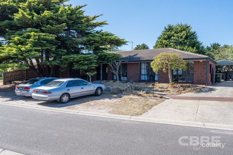 Property photo of 4 Tyas Place Carrum Downs VIC 3201