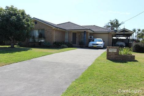 Property photo of 32 Hawaii Avenue Forster NSW 2428