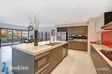 Property photo of 7 Temple Miles Road Croydon VIC 3136