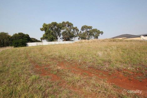 26 Royal Pl, Leongatha, VIC 3953