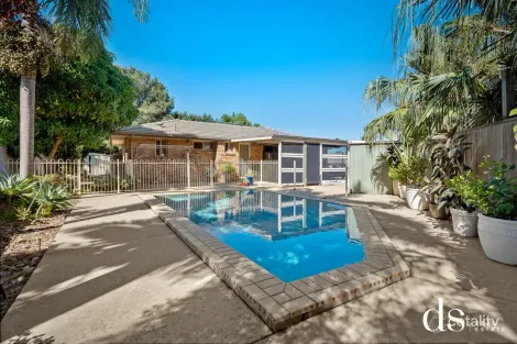 23 AGNES CT, DECEPTION BAY, QLD 4508