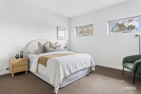 Property photo of 2/198 Sherbourne Road Montmorency VIC 3094