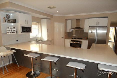 Property photo of 15 Aldam Crescent Shelley WA 6148