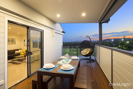 Property photo of 19 Arnott Crescent Warriewood NSW 2102