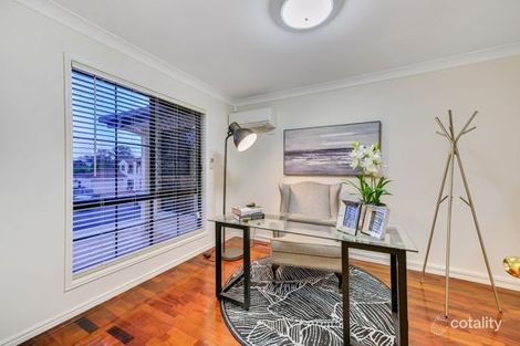 Property photo of 16 Toorak Place Runcorn QLD 4113